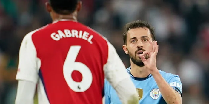 John Stones dan Bernardo Silva Keluhkan Taktik Arsenal