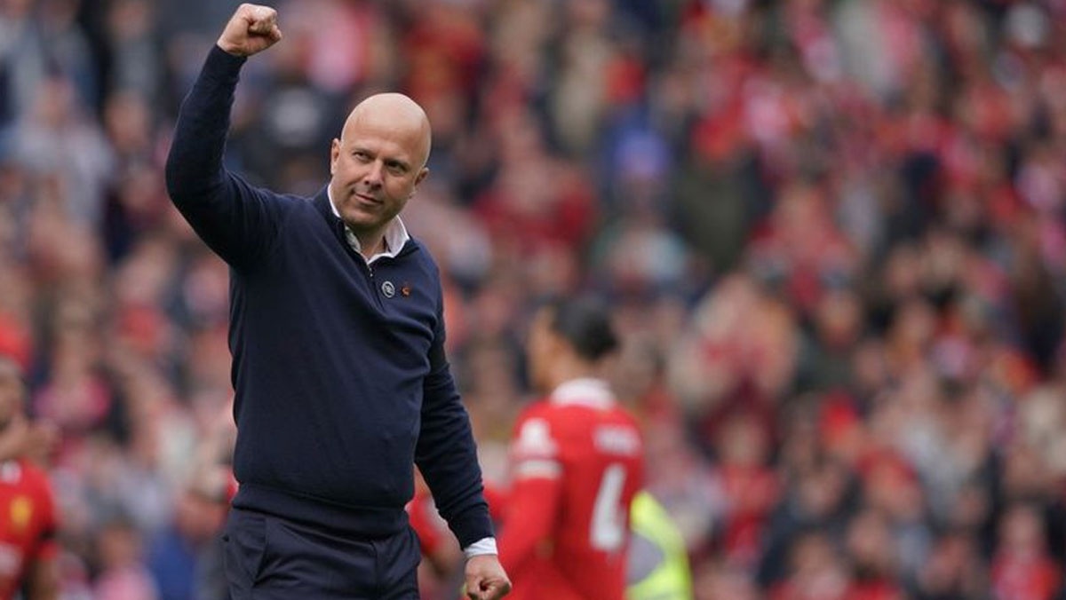 Arne Slot Klarifikasi Soal Isu Ribut dengan Darwin Nunez