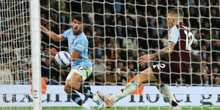 Man City Mengejutkan Villa di Menit-Menit Akhir untuk Tempat di Liga Champions