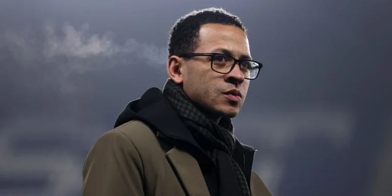 Liam Rosenior Resmi Jadi Pelatih Kepala Chelsea, Targetkan Kesuksesan Jangka Panjang!