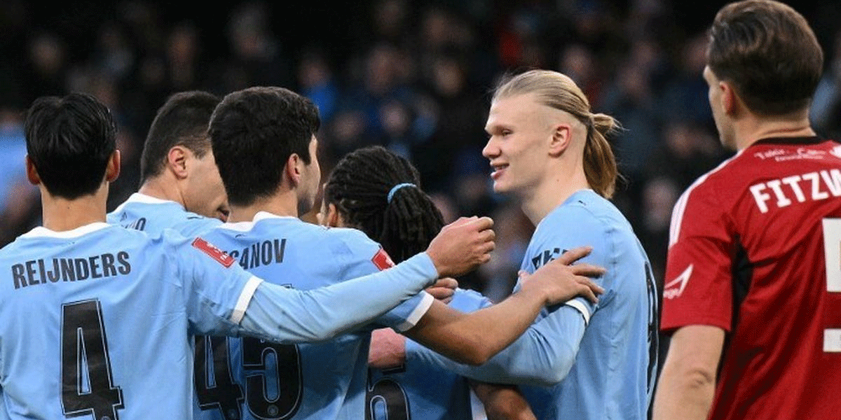 Manchester City Hajar Exeter City Sepuluh Gol