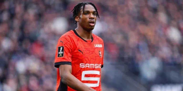 Liverpool Capai Kesepakatan 55 Juta Pound untuk Jeremy Jacquet, Proyek Besar Lini Belakang Dimulai