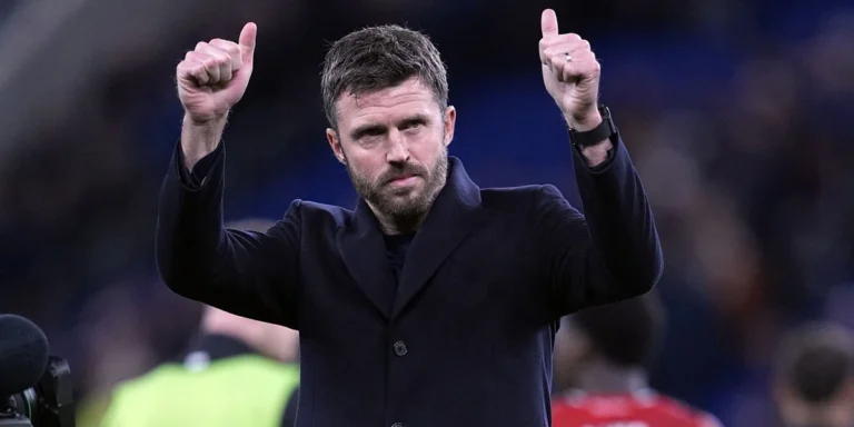 Michael Carrick Tekankan Pemain Manchester United Tetap Rendah Hati
